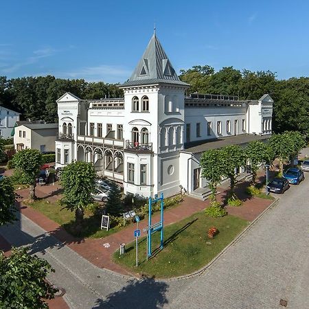 Waldhotel Граль-Мюріц Екстер'єр фото
